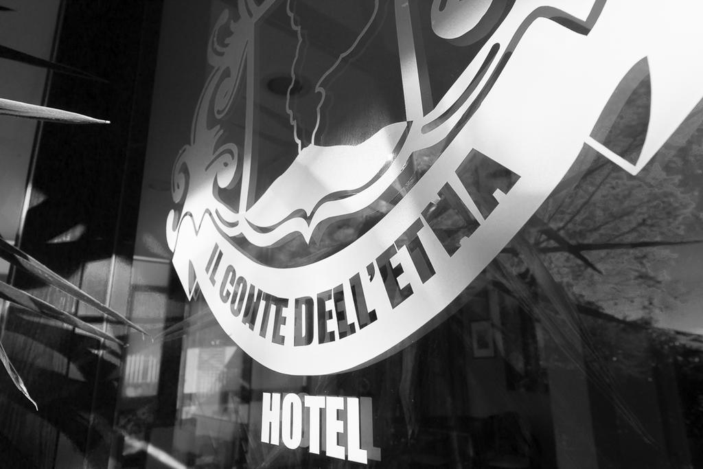 בלפאסו Hotel Il Conte Dell'Etna מראה חיצוני תמונה